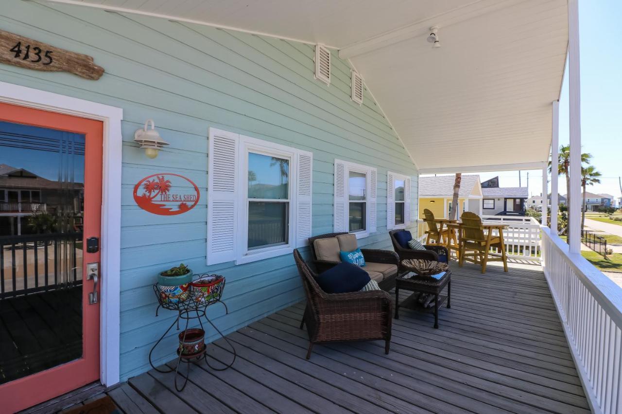 One-Of-A-Kind Beach Home With Lounge Bar Game Room Galveston Esterno foto