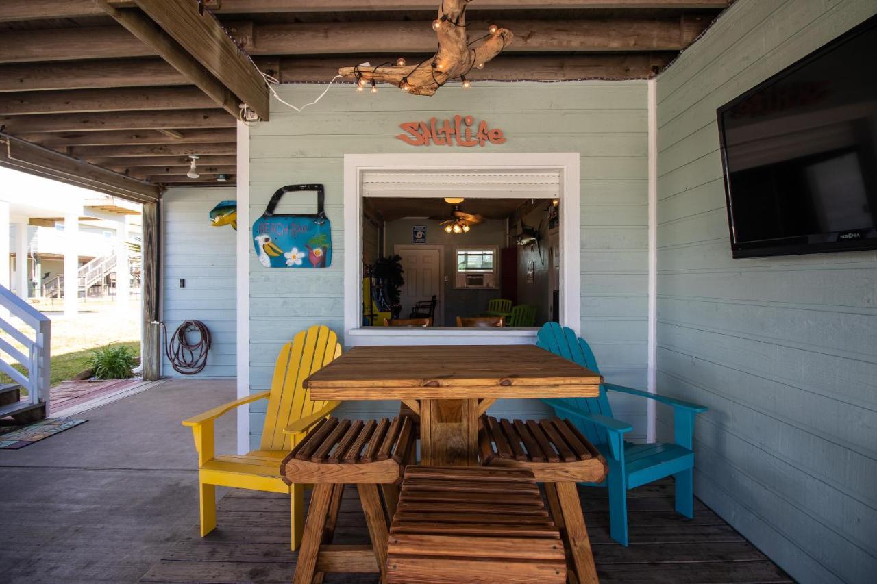 One-Of-A-Kind Beach Home With Lounge Bar Game Room Galveston Esterno foto